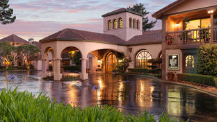 Half Moon Bay Lodge