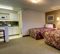 InTown Suites Greensboro Room