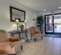 InTown Suites Greensboro Lobby