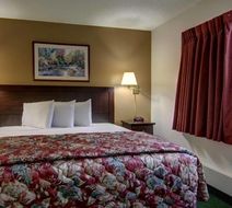 InTown Suites Marietta Room