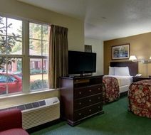 InTown Suites Marietta Room