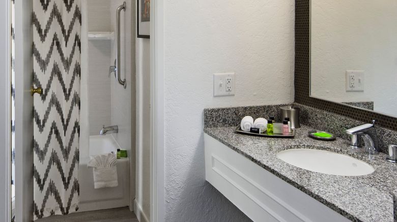 <b>Inn at Venice Beach Room</b>. Images powered by <a href="https://www.leonardoworldwide.com/" title="Leonardo Worldwide" target="_blank">Leonardo</a>.