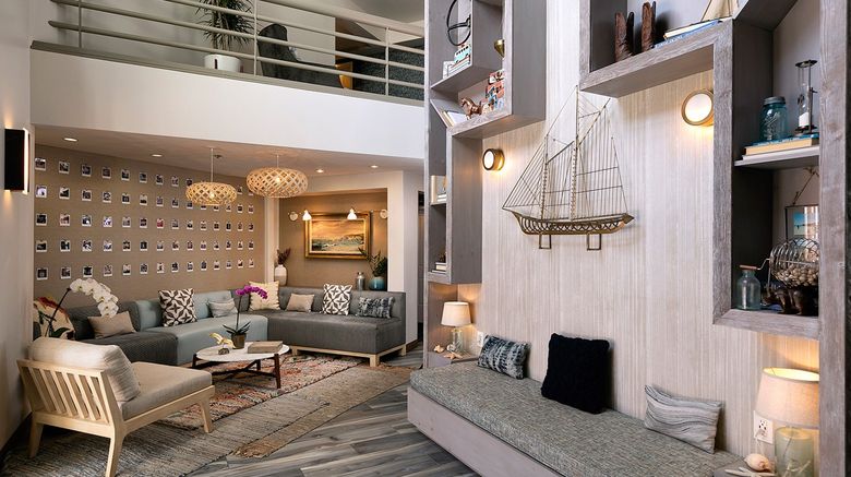 <b>Sandcastle Inn Lobby</b>. Images powered by <a href="https://www.leonardoworldwide.com/" title="Leonardo Worldwide" target="_blank">Leonardo</a>.