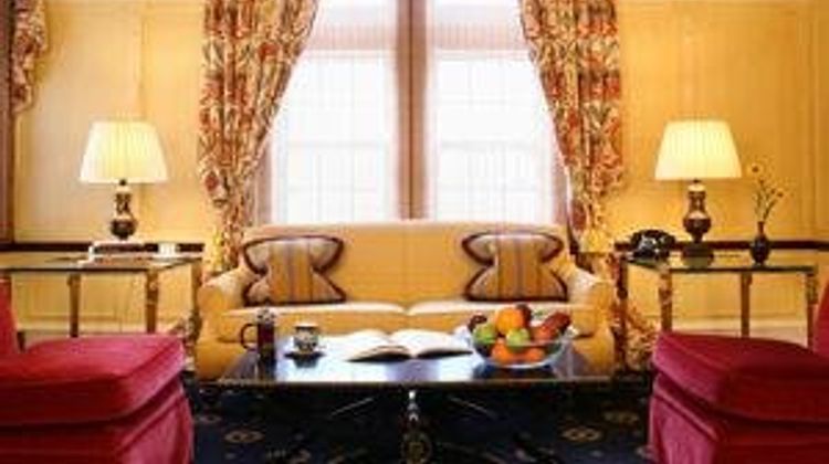 Glidden House Inn Lobby