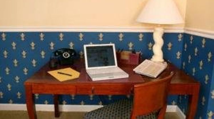Glidden House Inn Room