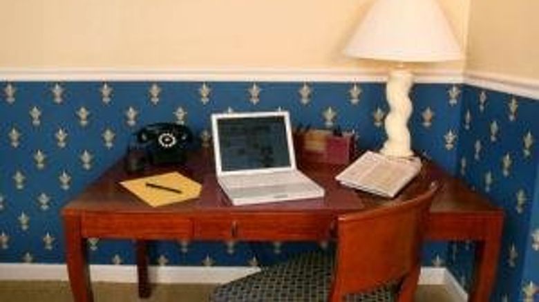 <b>Glidden House Inn Room</b>. Images powered by <a href="https://www.leonardoworldwide.com/" title="Leonardo Worldwide" target="_blank">Leonardo</a>.