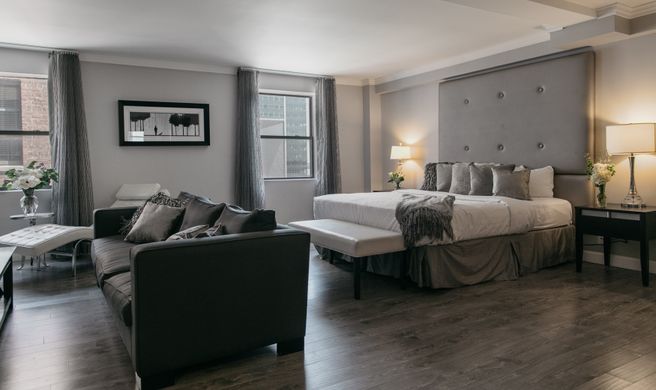 Hotel Deco Room