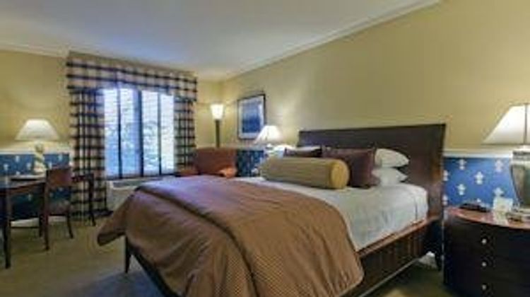 Glidden House Inn Suite
