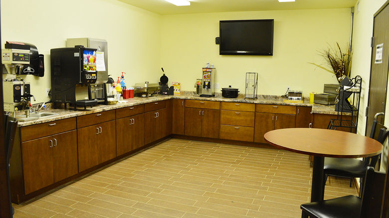 <b>Black Gold Suites Tioga Restaurant</b>. Images powered by <a href="https://www.leonardoworldwide.com/" title="Leonardo Worldwide" target="_blank">Leonardo</a>.