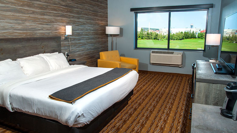 <b>Pier B Resort Room</b>. Images powered by <a href="https://www.leonardoworldwide.com/" title="Leonardo Worldwide" target="_blank">Leonardo</a>.