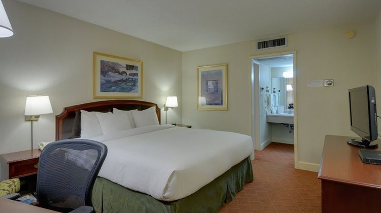 Vagabond Inn Executive SFO Airport Room