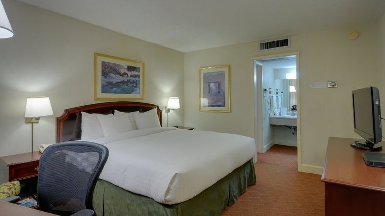 <b>Vagabond Inn Executive SFO Airport Room</b>. Images powered by <a href="https://www.leonardoworldwide.com/" title="Leonardo Worldwide" target="_blank">Leonardo</a>.