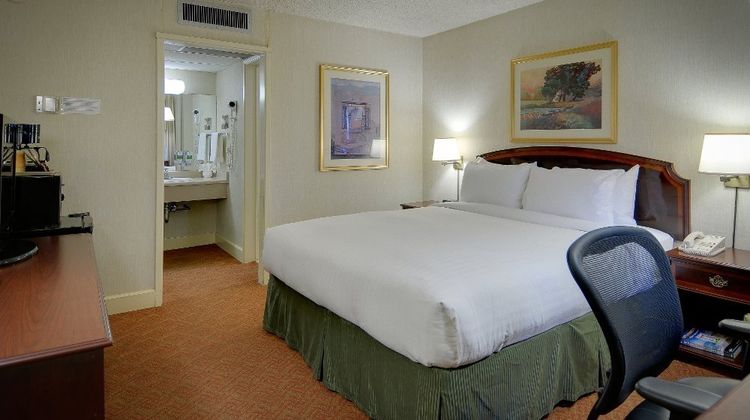 Vagabond Inn Executive SFO Airport Room