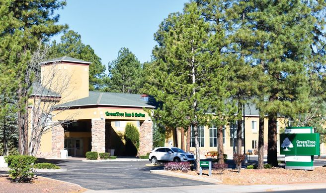 GreenTree Inn & Suites Pinetop Exterior