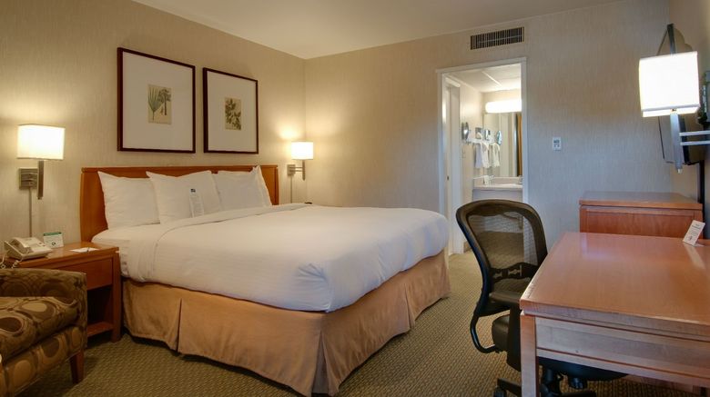 <b>Vagabond Inn Glendale Room</b>. Images powered by <a href="https://www.leonardoworldwide.com/" title="Leonardo Worldwide" target="_blank">Leonardo</a>.
