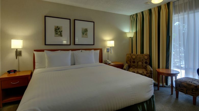 <b>Vagabond Inn Glendale Room</b>. Images powered by <a href="https://www.leonardoworldwide.com/" title="Leonardo Worldwide" target="_blank">Leonardo</a>.