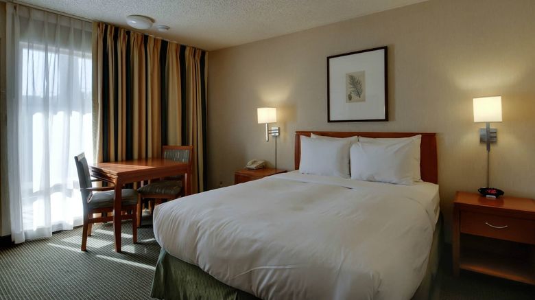 <b>Vagabond Inn Glendale Room</b>. Images powered by <a href="https://www.leonardoworldwide.com/" title="Leonardo Worldwide" target="_blank">Leonardo</a>.