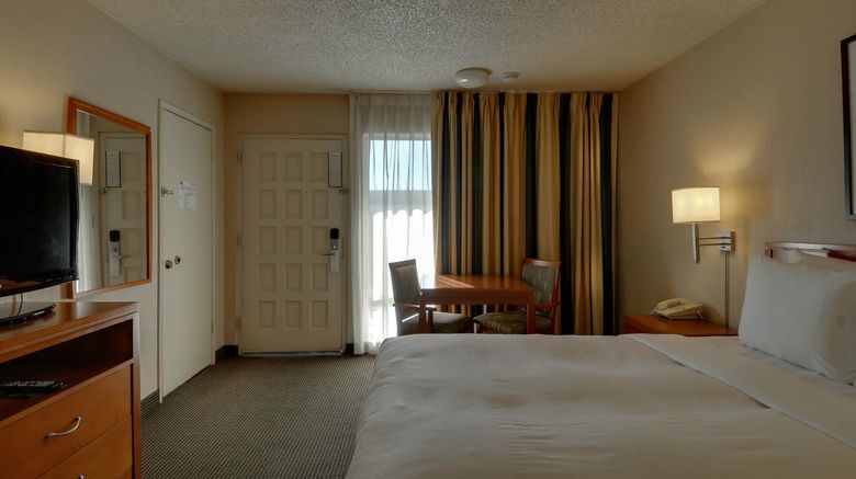 <b>Vagabond Inn Glendale Room</b>. Images powered by <a href="https://www.leonardoworldwide.com/" title="Leonardo Worldwide" target="_blank">Leonardo</a>.