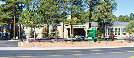 GreenTree Inn & Suites Pinetop Exterior