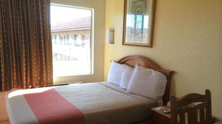 Vagabond Inn Hemet Room