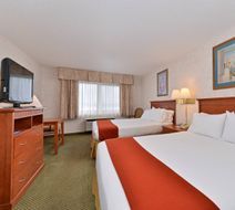 Vagabond Inn Executive Green Valley Room