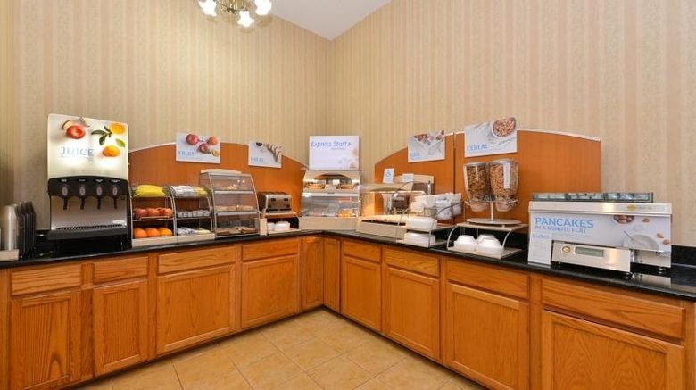 <b>Vagabond Inn Executive Green Valley Restaurant</b>. Images powered by <a href="https://www.leonardoworldwide.com/" title="Leonardo Worldwide" target="_blank">Leonardo</a>.