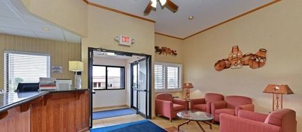 Vagabond Inn Executive Green Valley Lobby