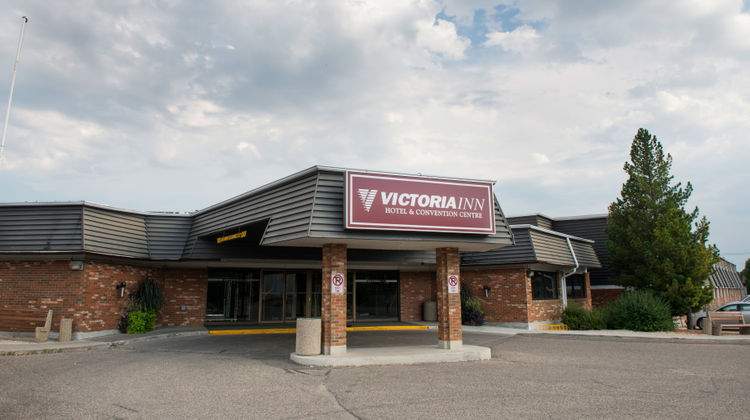 Victoria Inn Hotel & Convention Centre Exterior