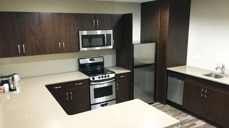 Victoria Inn Hotel & Convention Centre Suite