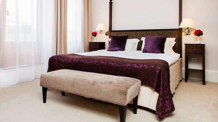 Elite Palace Hotel Room