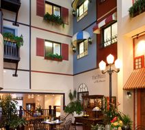 Hotel Maxwell Anderson Lobby