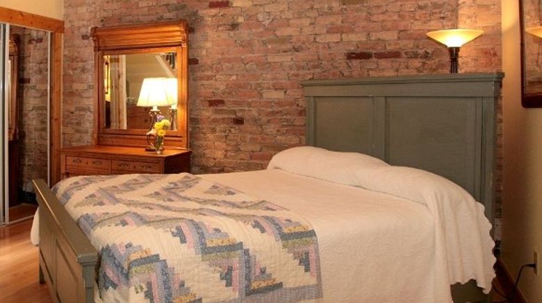 <b>Hotel Maxwell Anderson Room</b>. Images powered by <a href="https://www.leonardoworldwide.com/" title="Leonardo Worldwide" target="_blank">Leonardo</a>.