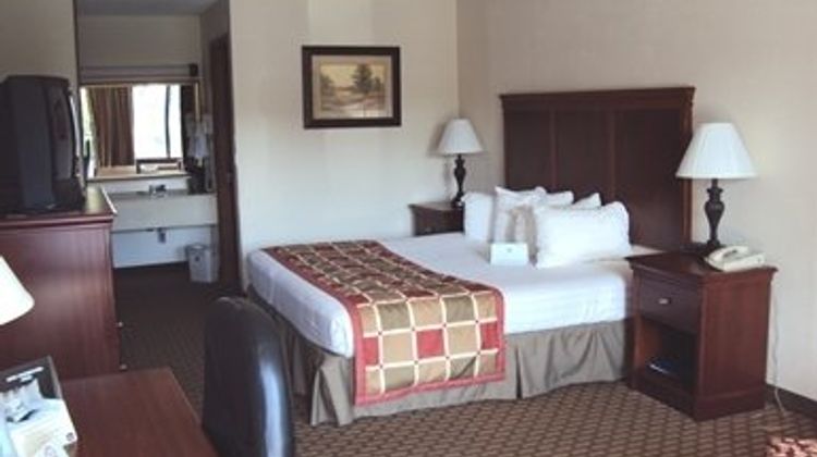 Great Smokies Inn Room