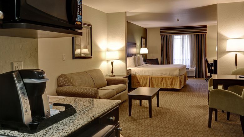 <b>GreenTree Inn & Suites Florence Suite</b>. Images powered by <a href="https://www.leonardoworldwide.com/" title="Leonardo Worldwide" target="_blank">Leonardo</a>.
