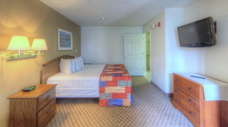 InTown Suites Orlando/Florida Turnpike Room