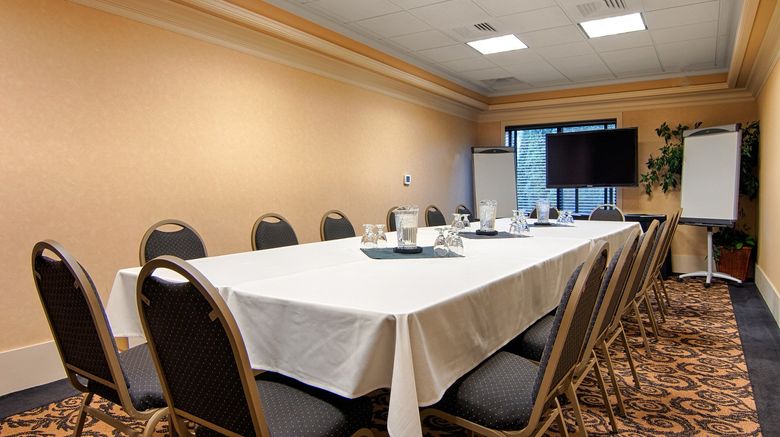 <b>Grand Hotel at Bridgeport Meeting</b>. Images powered by <a href="https://www.leonardoworldwide.com/" title="Leonardo Worldwide" target="_blank">Leonardo</a>.