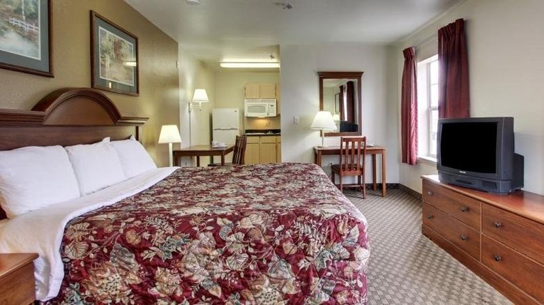 <b>Intown Suites New Orleans Metairie Room</b>. Images powered by <a href="https://www.leonardoworldwide.com/" title="Leonardo Worldwide" target="_blank">Leonardo</a>.