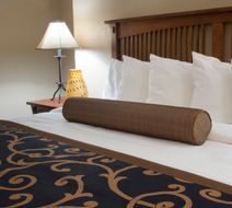 Heritage Inn Room