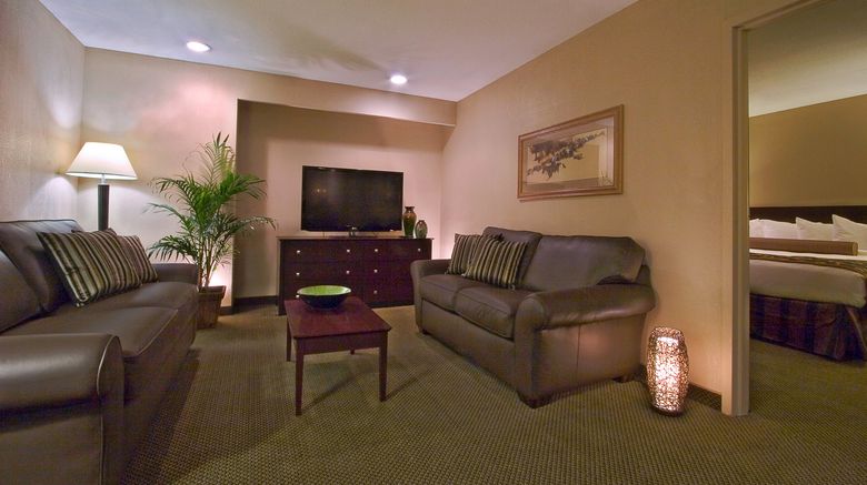 <b>Heritage Inn Suite</b>. Images powered by <a href="https://www.leonardoworldwide.com/" title="Leonardo Worldwide" target="_blank">Leonardo</a>.