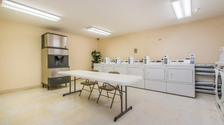 InTown Suites of Marietta-Town Center Other