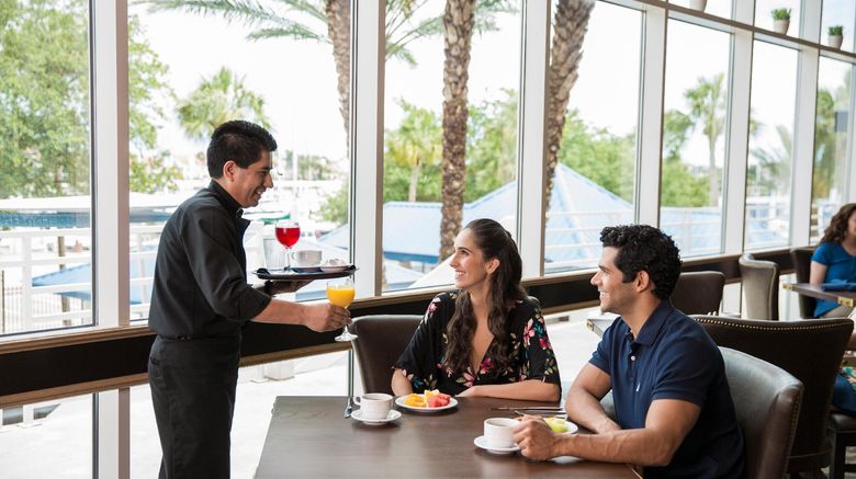 <b>South Shore Harbour Resort & Conf Ctr Restaurant</b>. Images powered by <a href="https://www.leonardoworldwide.com/" title="Leonardo Worldwide" target="_blank">Leonardo</a>.
