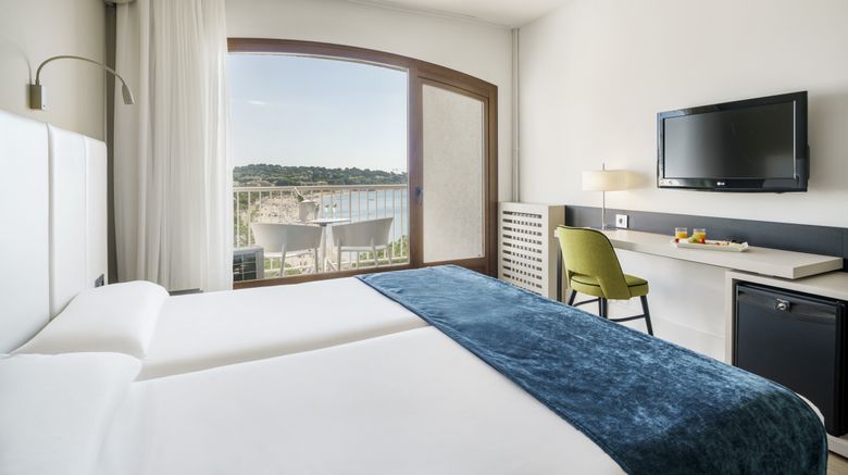 <b>Hotel Ilunion Caleta Park Room</b>. Images powered by <a href="https://www.leonardoworldwide.com/" title="Leonardo Worldwide" target="_blank">Leonardo</a>.