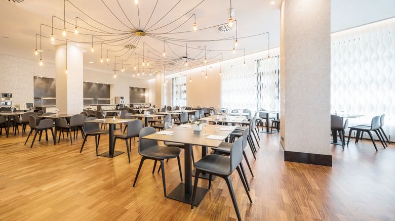 <b>Hotel Ilunion Pio XII Restaurant</b>. Images powered by <a href="https://www.leonardoworldwide.com/" title="Leonardo Worldwide" target="_blank">Leonardo</a>.