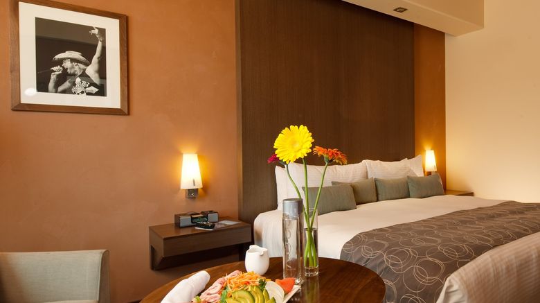 <b>Isleta Resort & Casino Room</b>. Images powered by <a href="https://www.leonardoworldwide.com/" title="Leonardo Worldwide" target="_blank">Leonardo</a>.