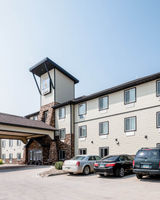 Black Gold Suites Stanley