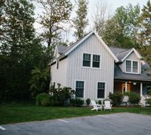 Eagle Harbor Inn Exterior