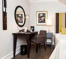 Elite Hotel Savoy Room