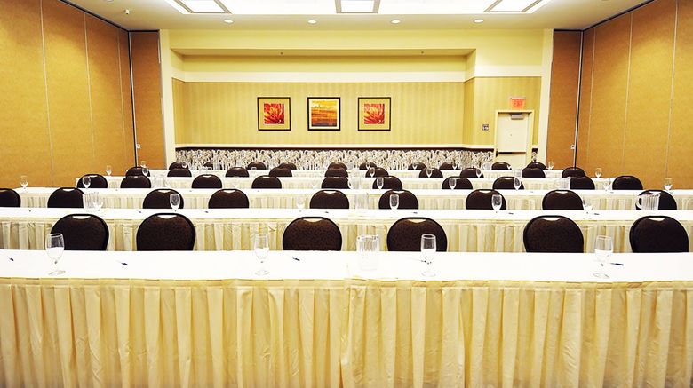 <b>Overton Hotel & Conference Center Ballroom</b>. Images powered by <a href="https://www.leonardoworldwide.com/" title="Leonardo Worldwide" target="_blank">Leonardo</a>.