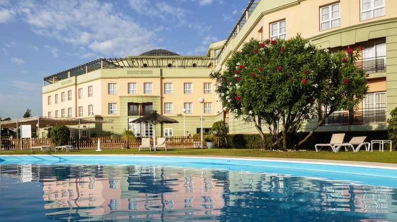 <b>Ilunion Alcora Sevilla Pool</b>. Images powered by <a href="https://www.leonardoworldwide.com/" title="Leonardo Worldwide" target="_blank">Leonardo</a>.