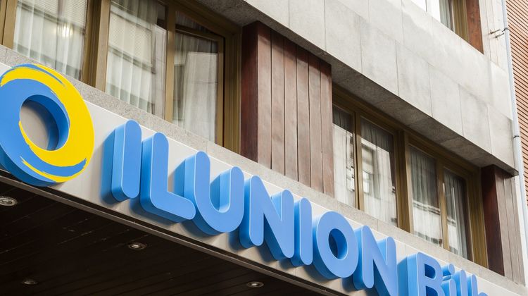 Hotel Ilunion Bilbao Exterior